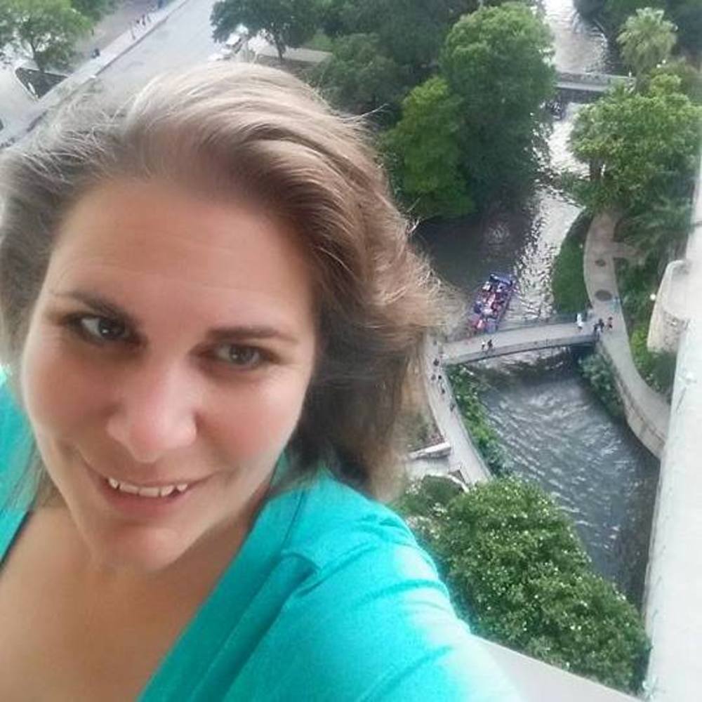 Meet your Posher, Tina